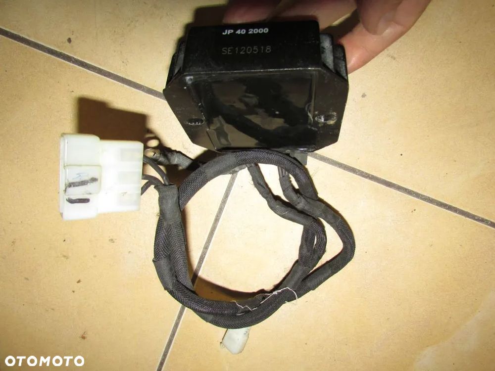 KTM Duke 125 17-23 regulator napięcia - 2