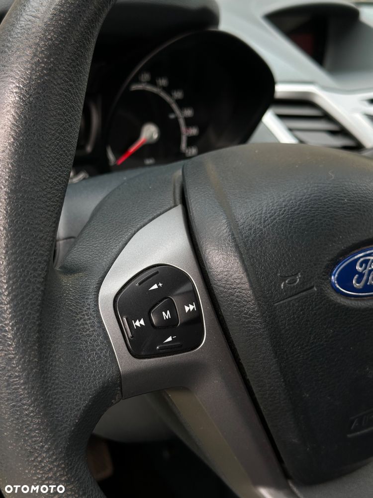 Ford Fiesta 1.25 Trend - 24