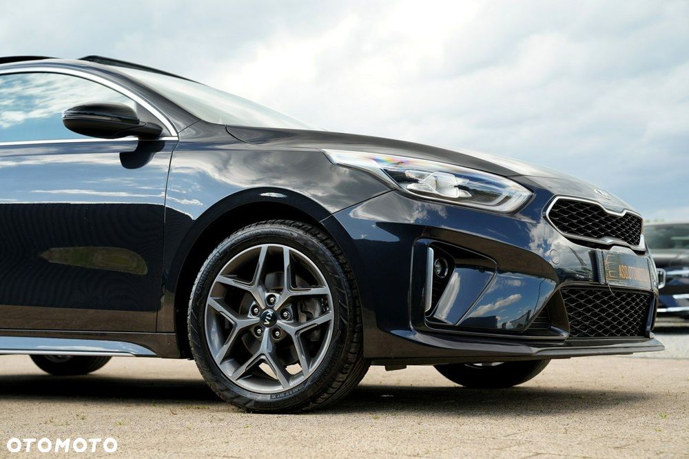 Kia ProCeed - 5