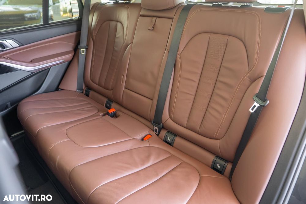 BMW X5 xDrive30d - 33