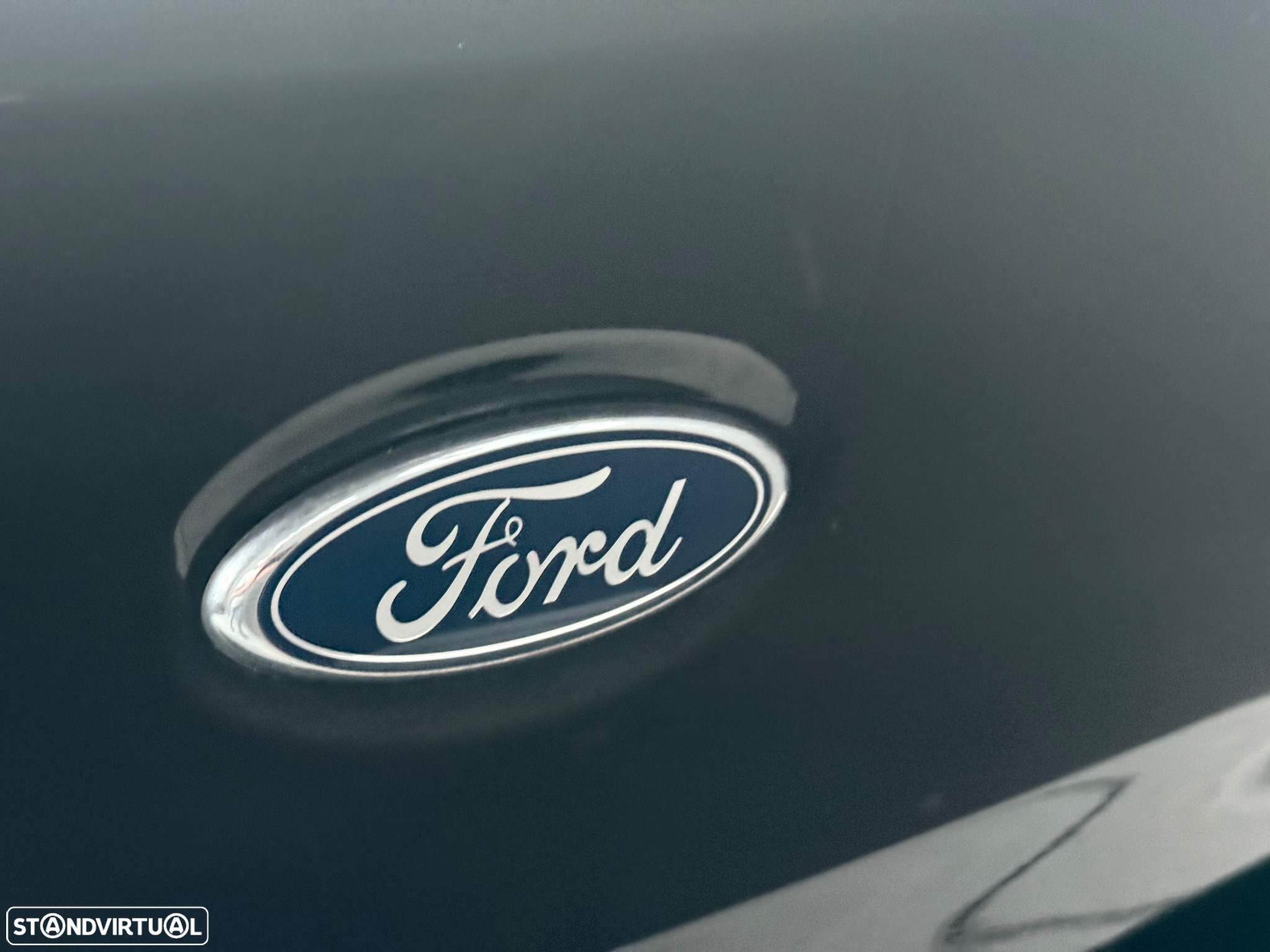 Ford KA+ 1.2 Ti-VCT Black & White Edition - 5