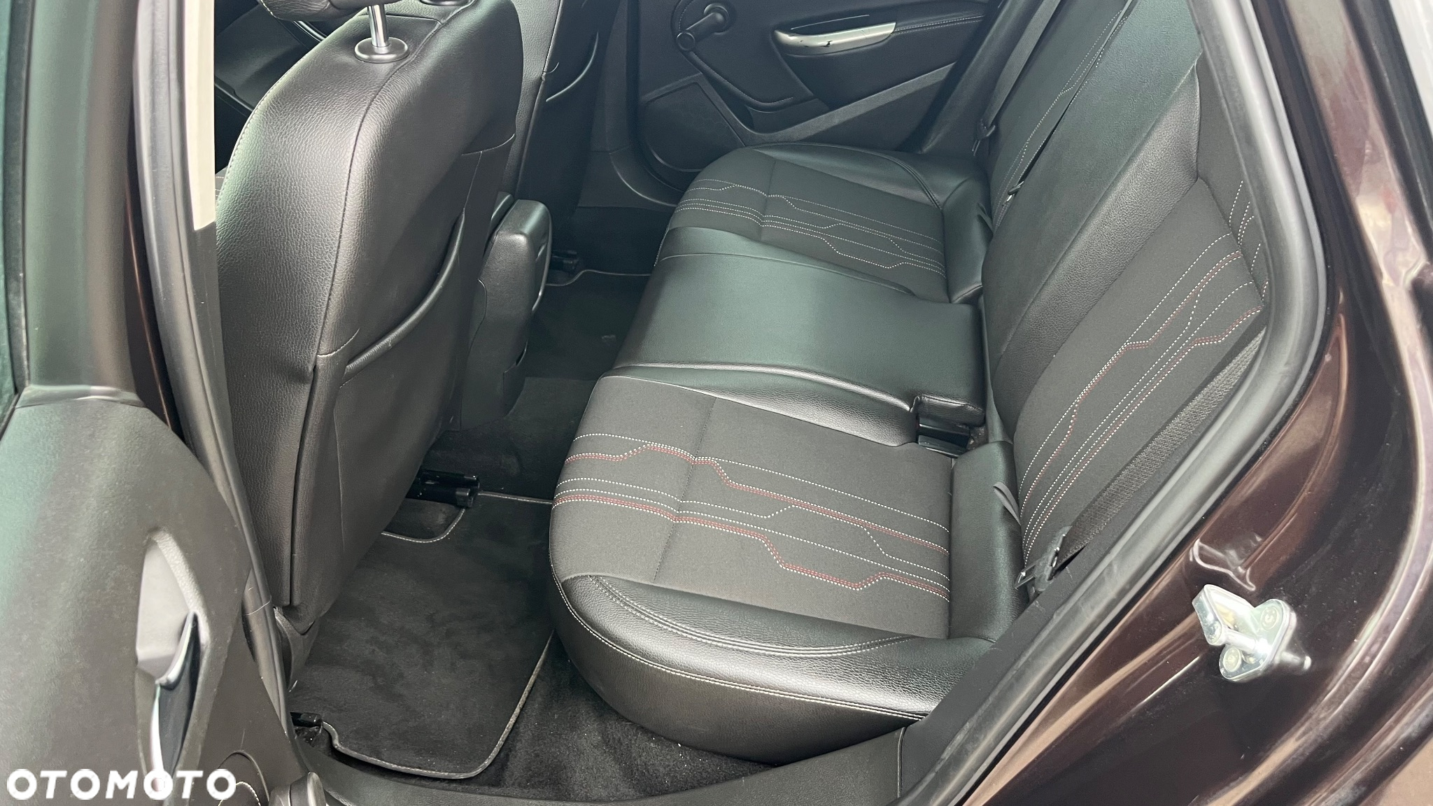 Opel Astra - 11