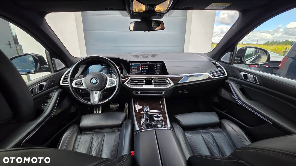 BMW X5 xDrive45e - 18