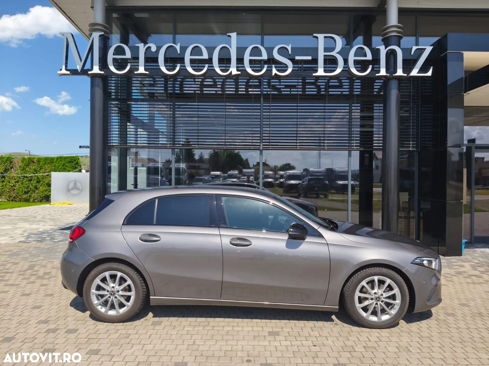 Mercedes-Benz A - 23