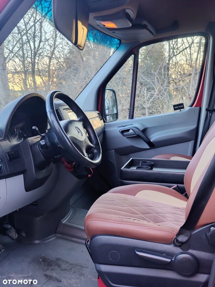 Mercedes-Benz Sprinter 906.235 - 9