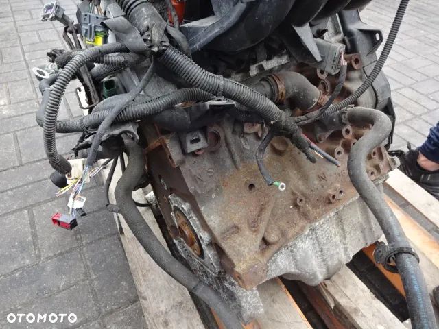 Silnik słupek  Citroen Berlingo 1.6 NFU 120-tysięcy przebiegu - 4