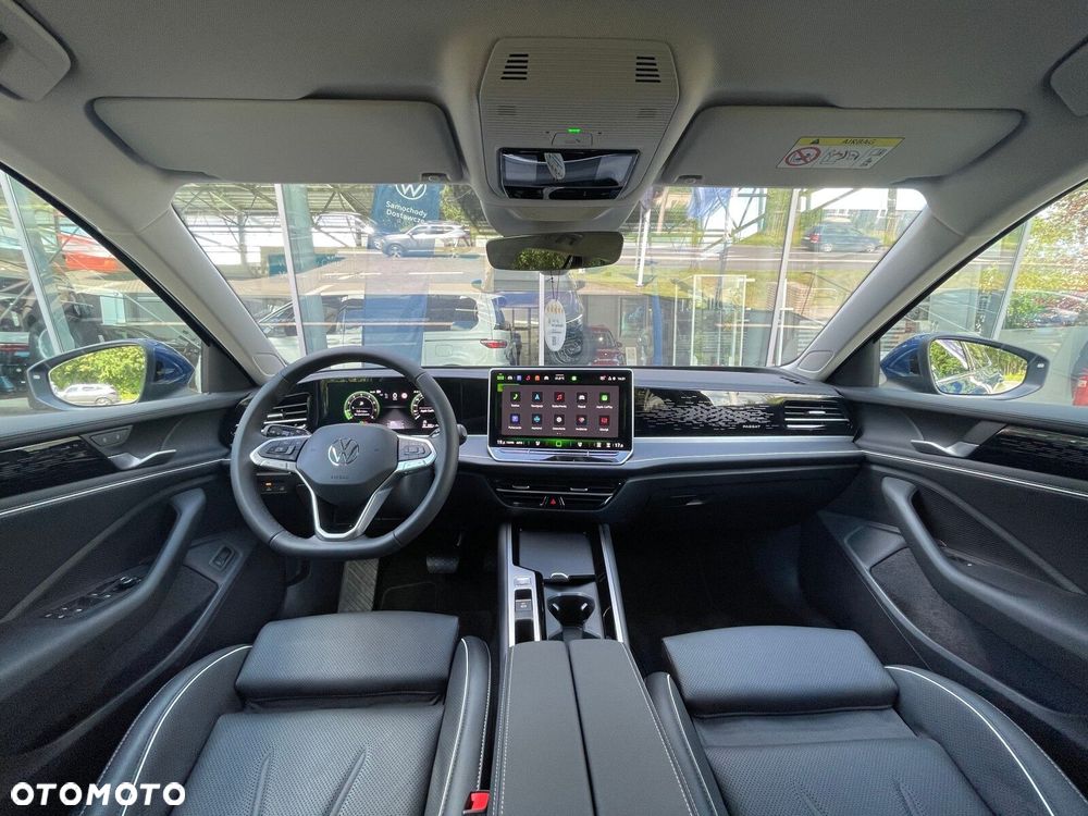 Volkswagen Passat Variant - 11