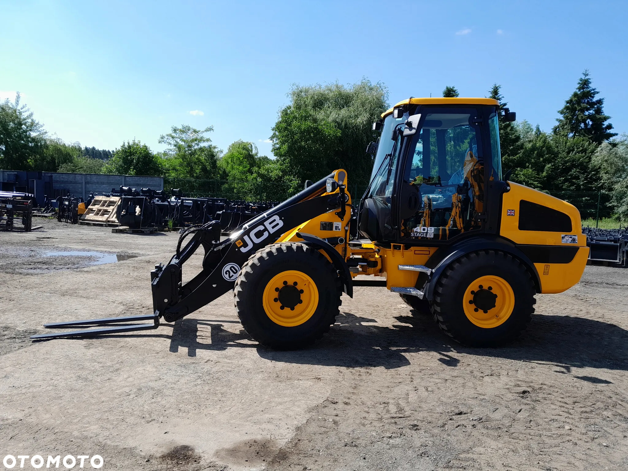 JCB 409 - 6