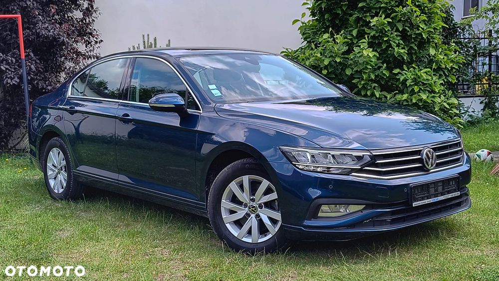 Volkswagen Passat 2.0 TDI SCR DSG Business - 1