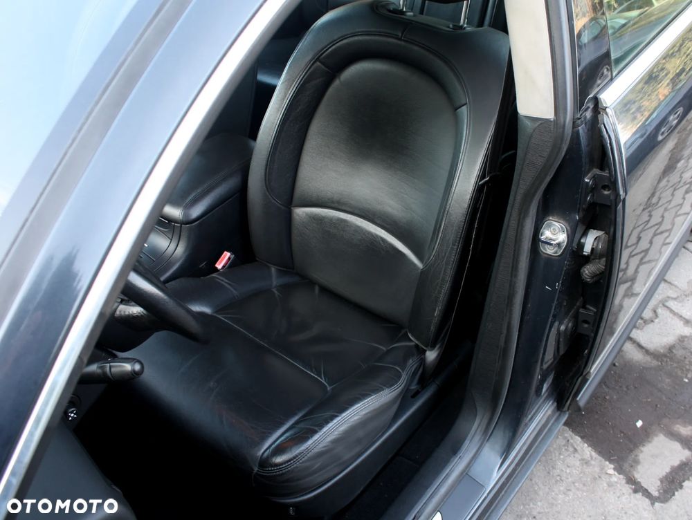 Citroën C6 HDi 170 Biturbo FAP Exclusive - 12