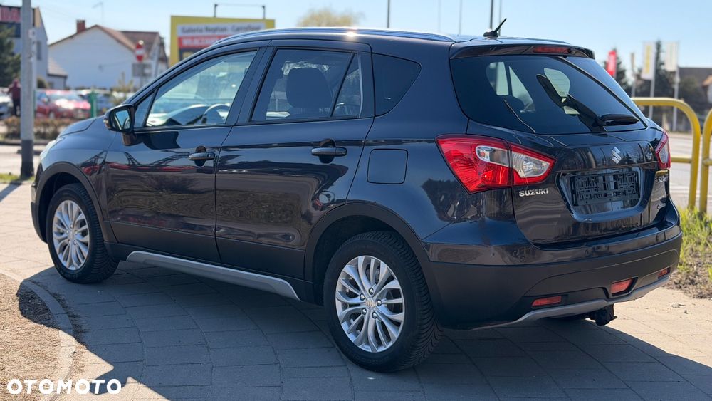 Suzuki SX4 S-Cross 1.6 DDiS 4x4 Comfort+ - 6