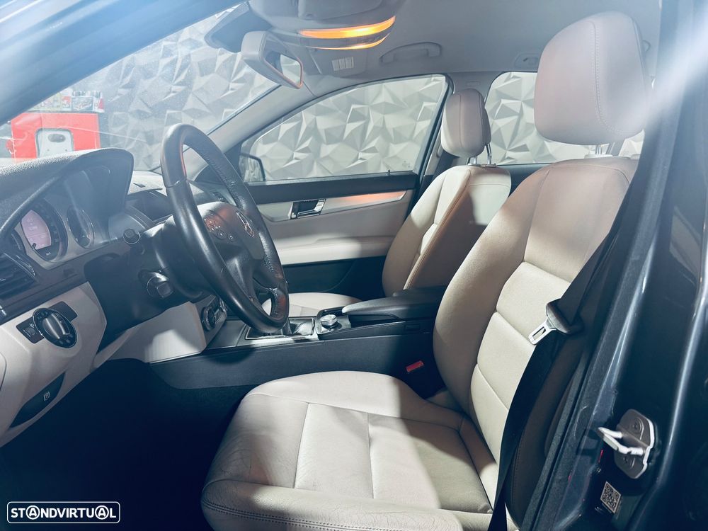Mercedes-Benz C 200 CGi Avantgarde BlueEfficiency - 19