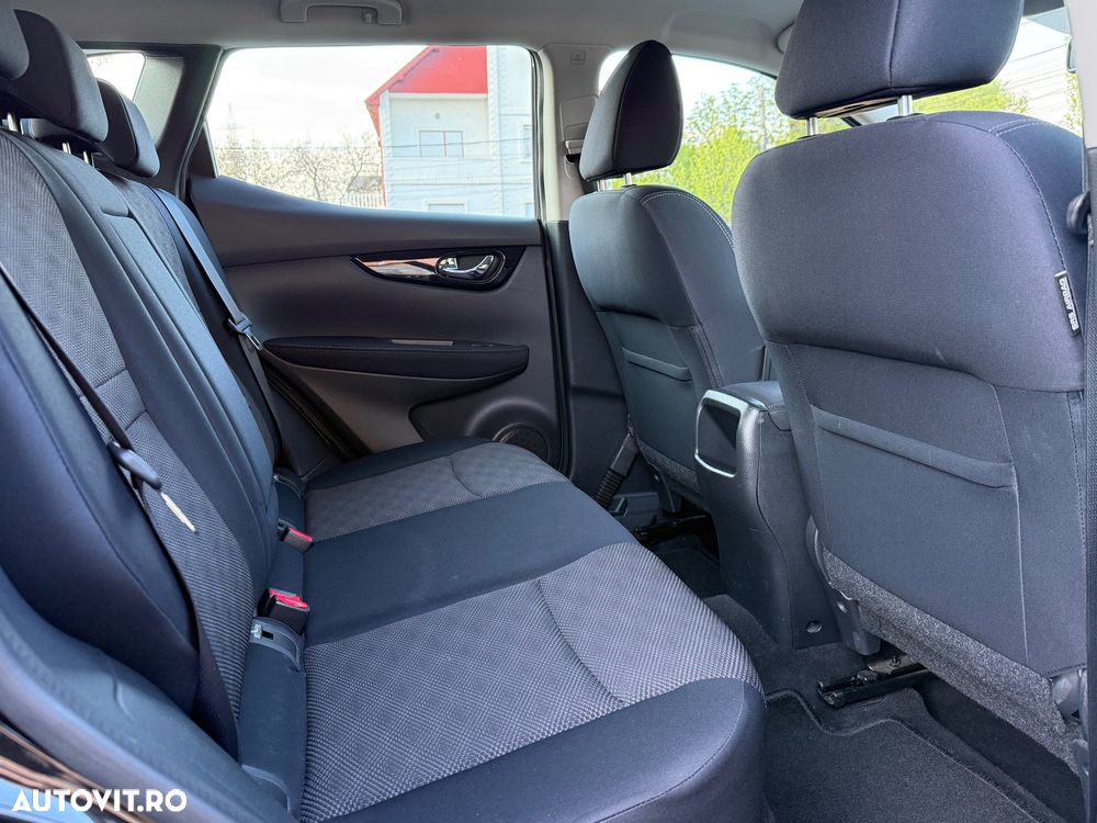 Nissan Qashqai 1.6 DCI TEKNA+ - 13