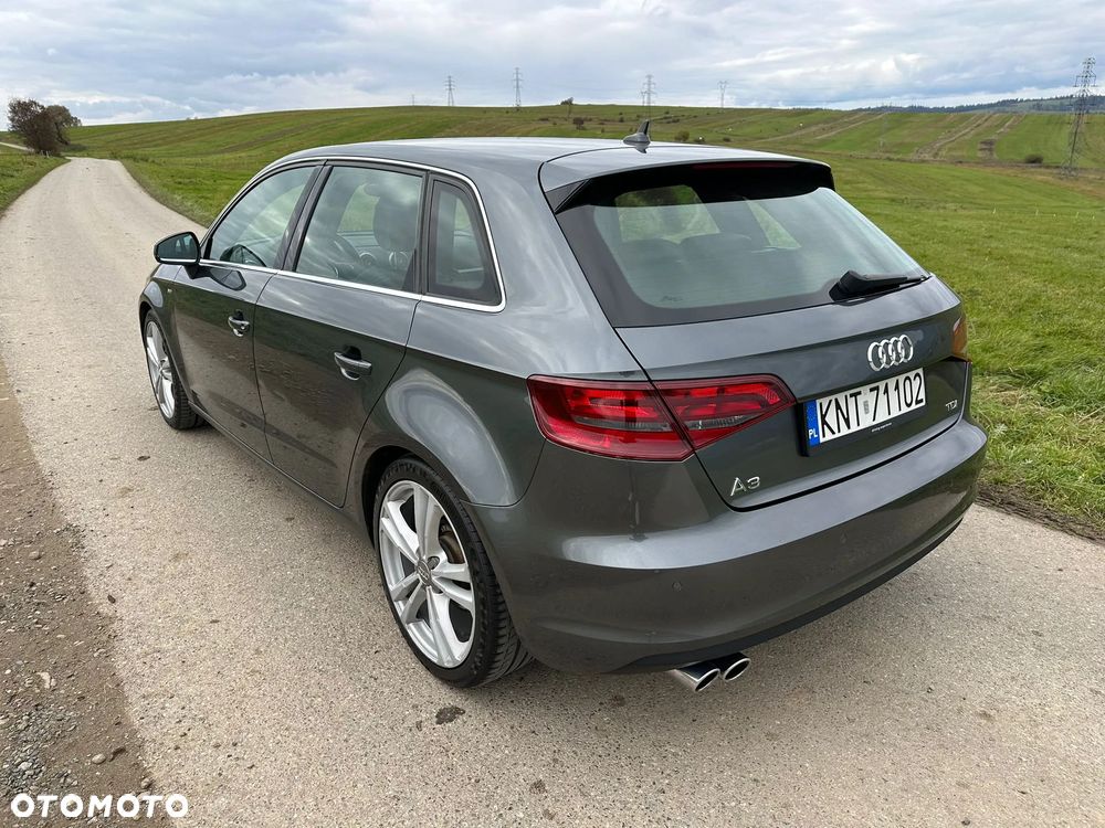 Audi A3 Sportback 2.0 TDI S tronic - 4