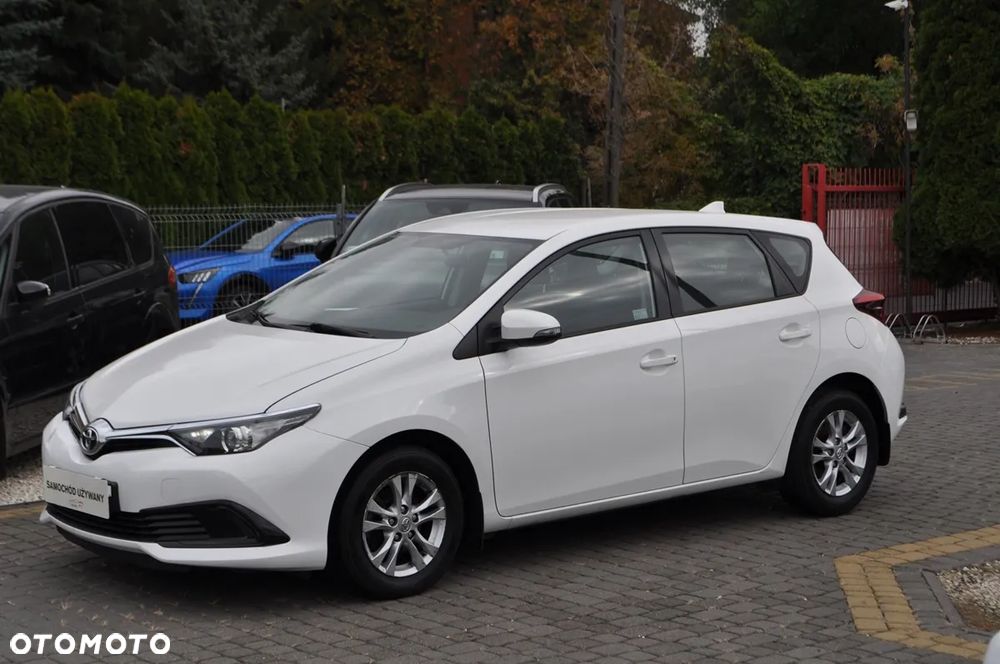 Toyota Auris 1.33 VVT-i Comfort - 2