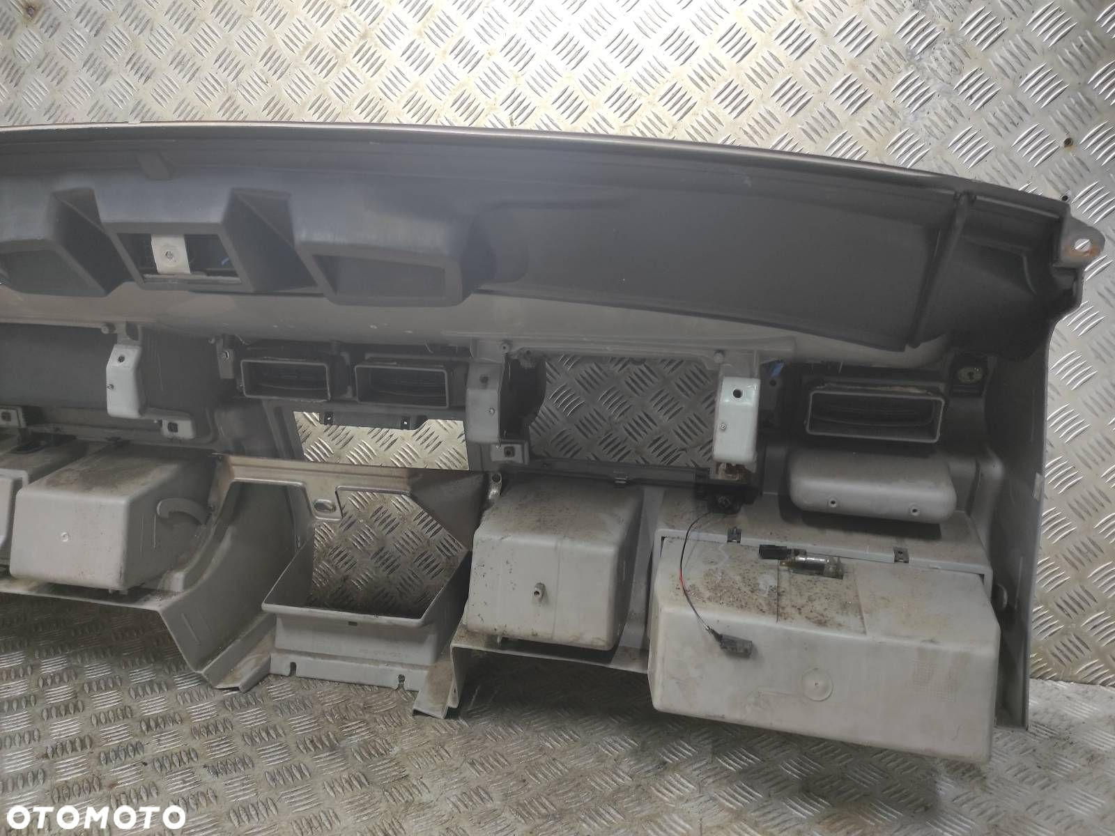 KOKPIT DESKA ROZDZIELCZA LAND ROVER FREELANDER I - 4
