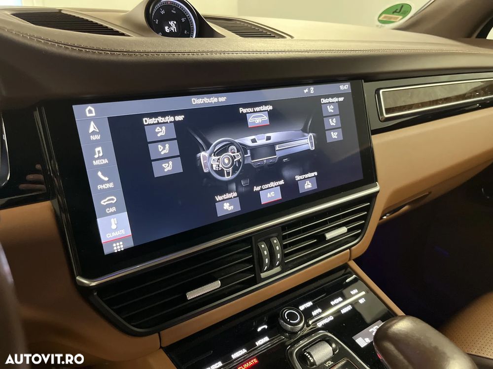 Porsche Cayenne Tiptronic S - 20