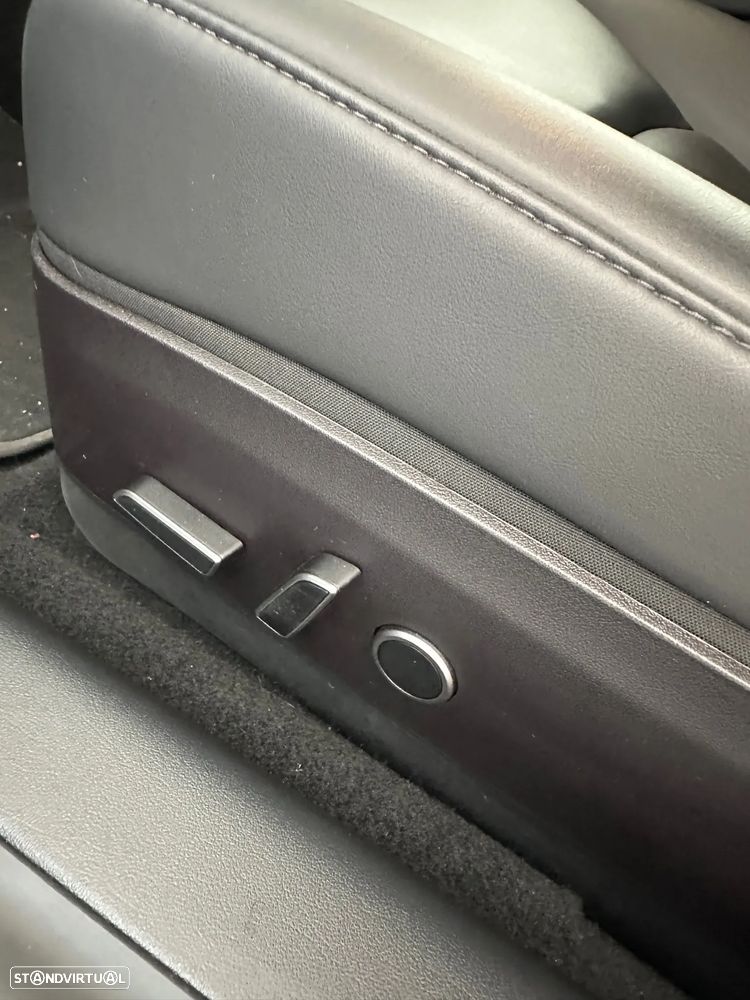 Tesla Model 3 Performance Dual Motor AWD - 13