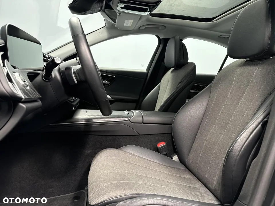 Mercedes-Benz Klasa E 220 d 9G-TRONIC - 5