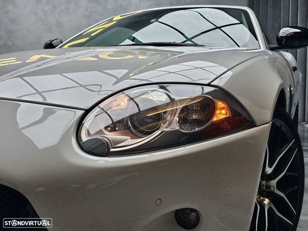 Jaguar XK 4.2 V8 - 26