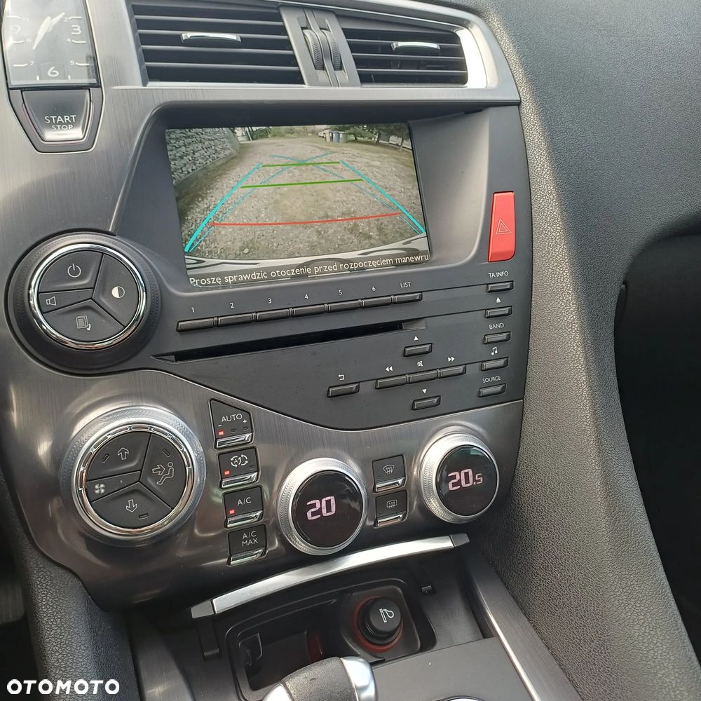 Citroën DS5 2.0 HDi Hybrid4 SoChic MCP - 14