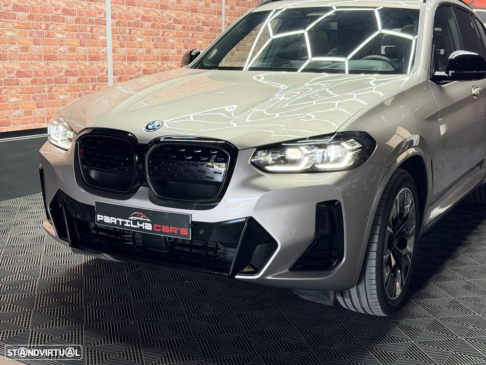 BMW iX3 M Sport Impressive - 2