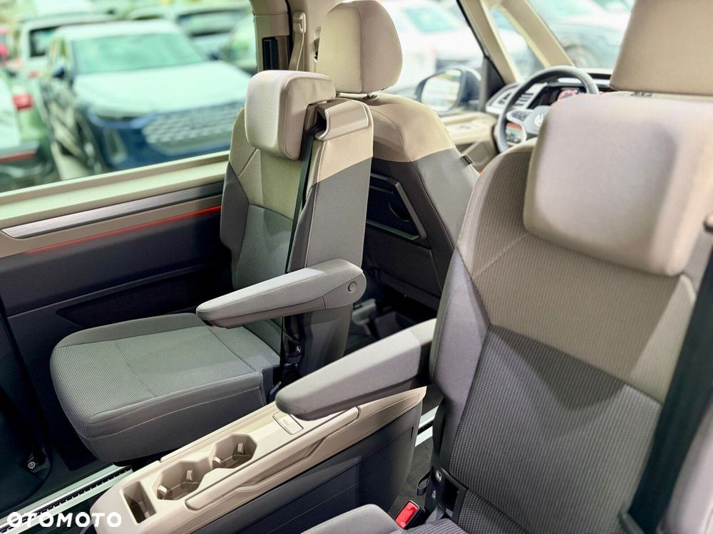 Volkswagen Multivan 2.0 TDI L2 Edition DSG - 16