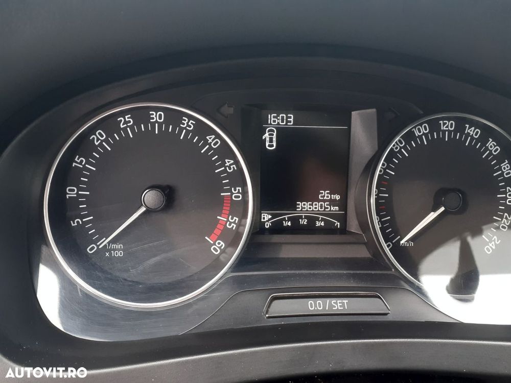 Skoda RAPID 1.6 TDI Active - 14