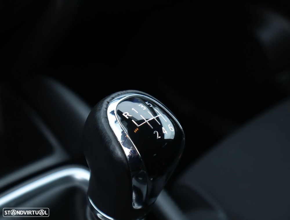 Nissan Qashqai 1.5 dCi N-Connecta - 44