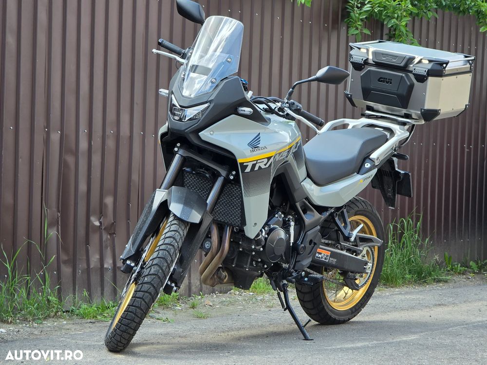Honda XL750 Transalp - 3