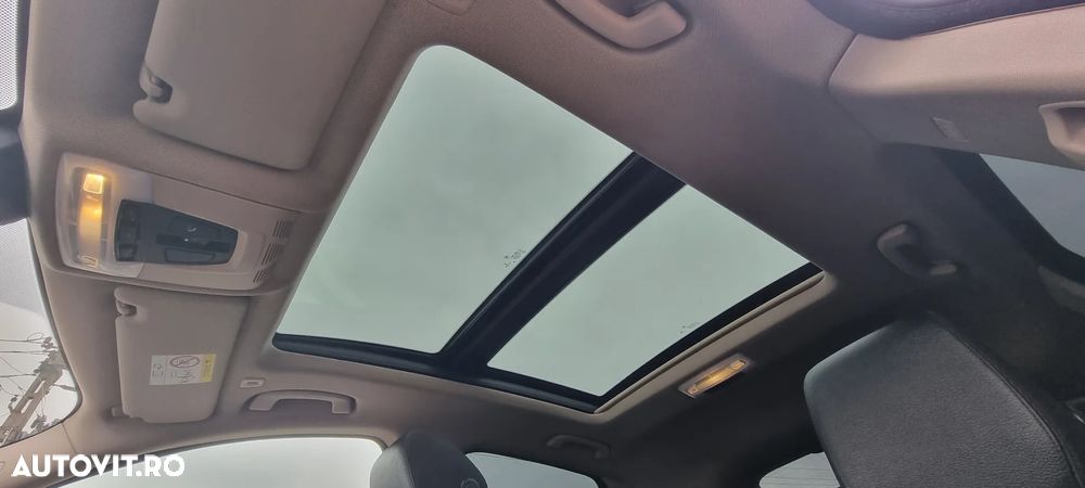 BMW Seria 3 320d xDrive Sport-Aut. - 31