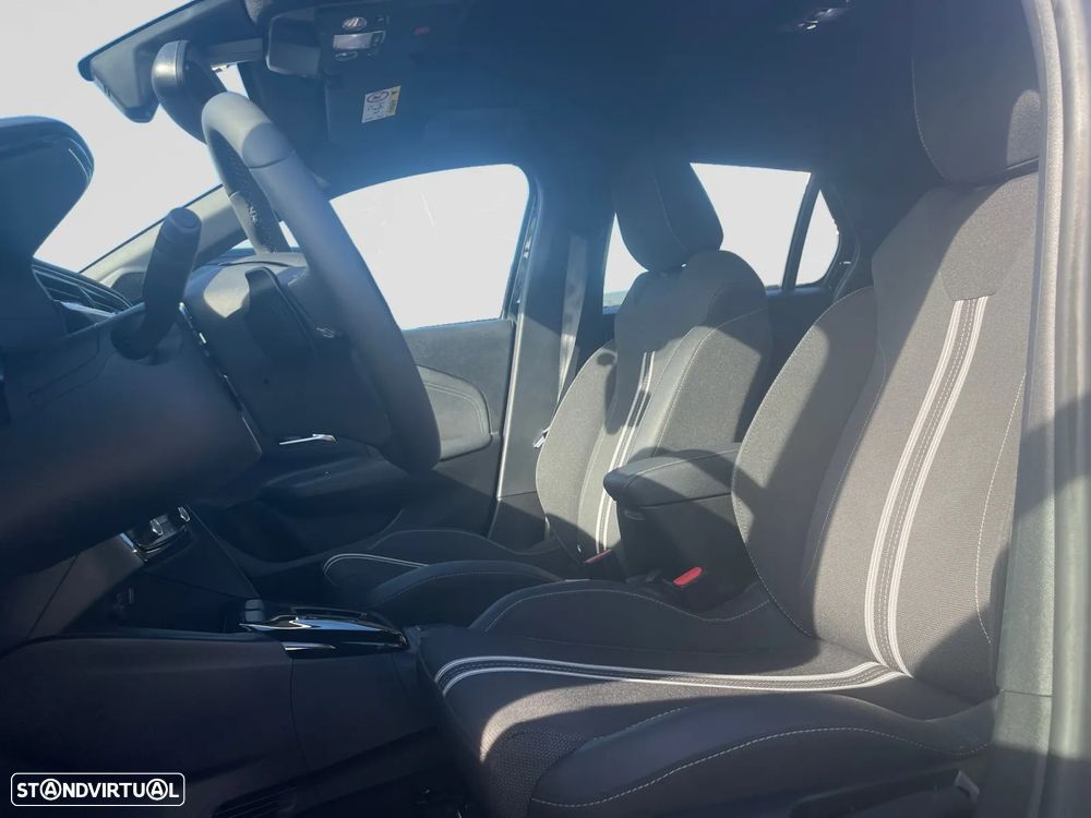 Opel Corsa 1.2 T GS - 10