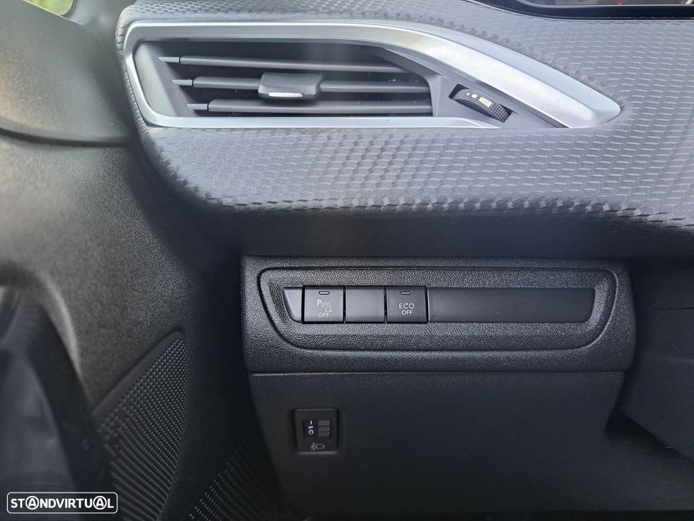 Peugeot 2008 BlueHDi 100 Active - 10