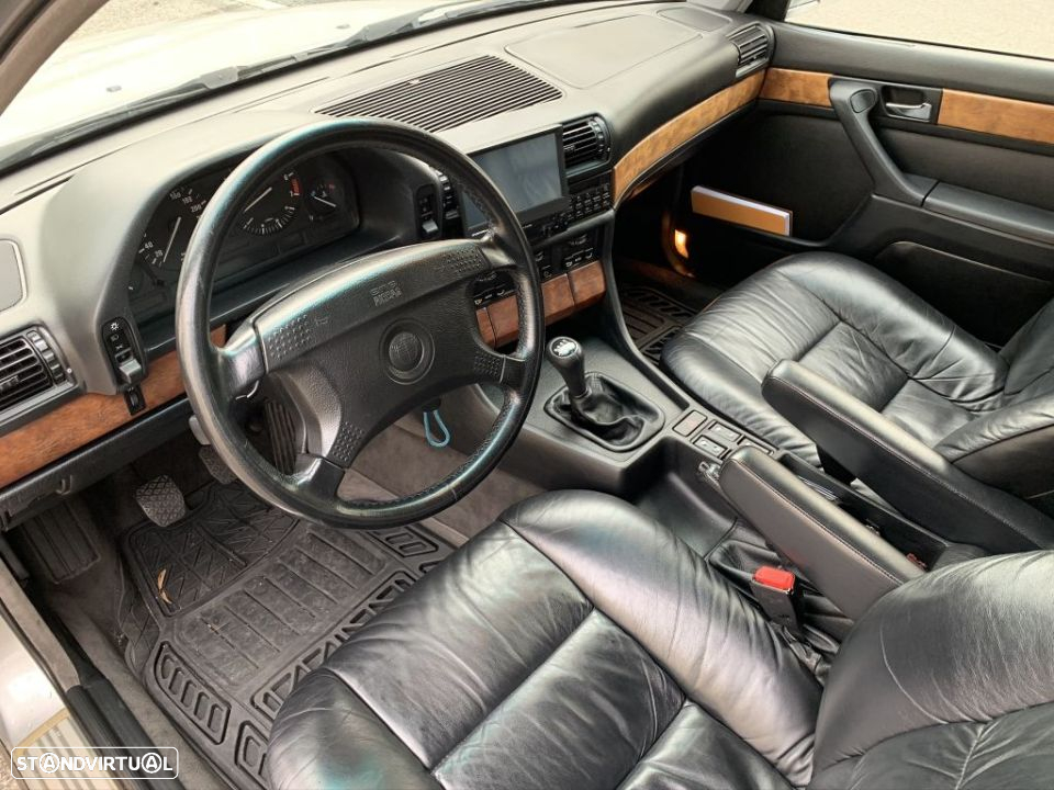 BMW 730 i V8 - 10