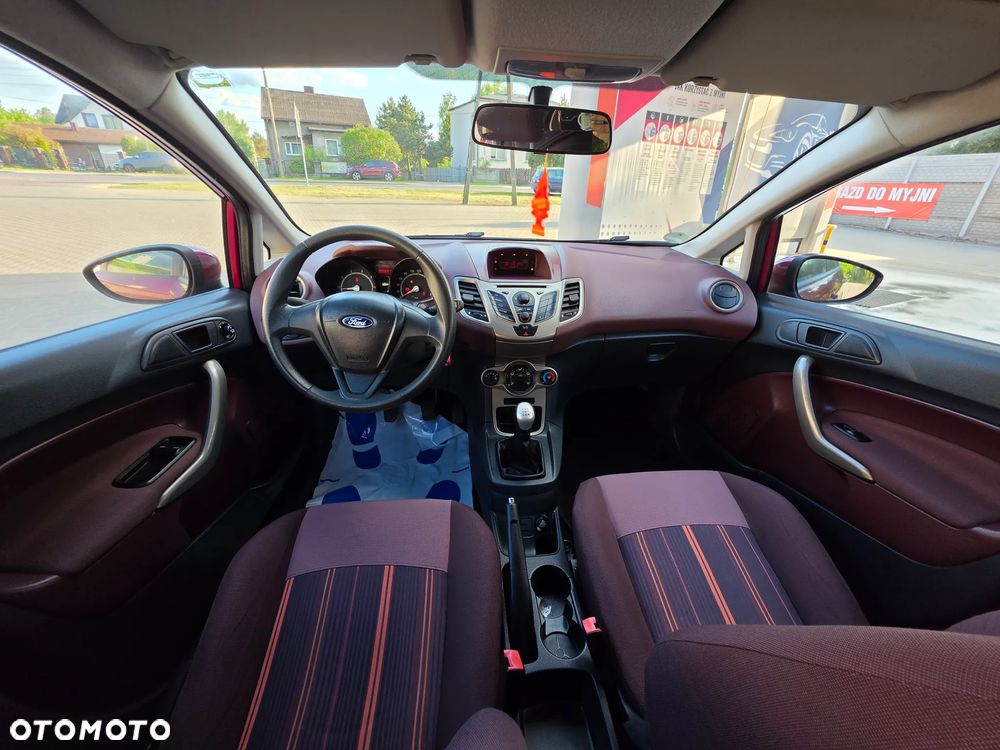 Ford Fiesta 1.25 Celebration - 5
