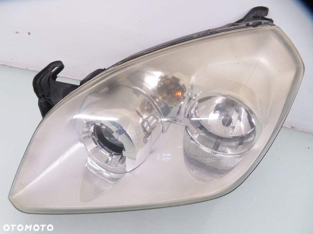LAMPA LEWA PRZEDNIA OPEL TIGRA TwinTop 93162203 - 11