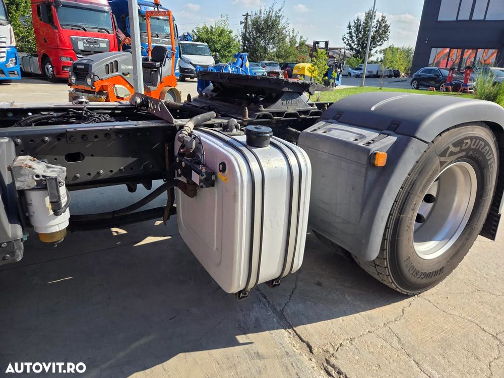 MAN TGX 18.500 4x2, 2018, 485.044km, rulata in GERMANIA, Carte identitateRAR, KIT BASCULARE, FULL OPTION, cutie automata+intarder, frigider, Aer cond STATIONARE, jante Aluminiu, anv 80% ok, rez aluminiu, posibilitate leasing 2 ani-PROMOTIE 21.900 Eur+Tva - 17