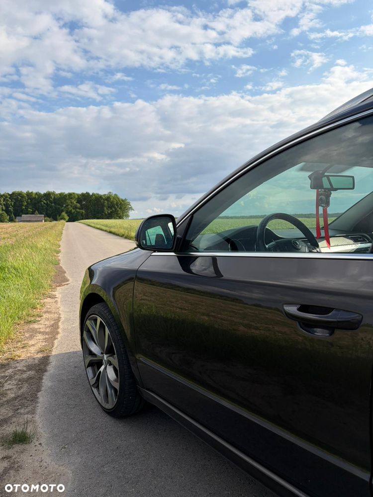Skoda Superb 1.8 TSI DSG FAMILY - 16