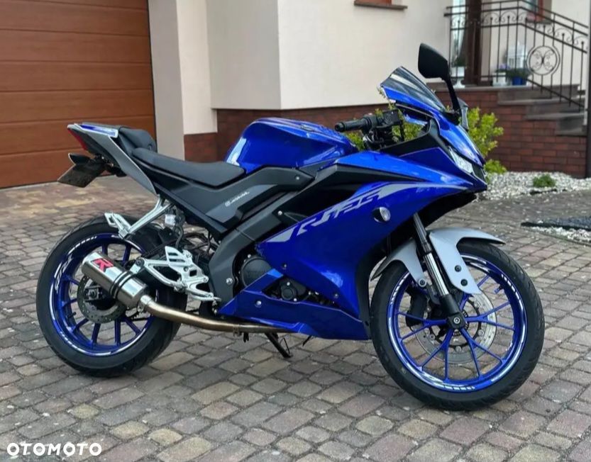 Yamaha YZF - 11