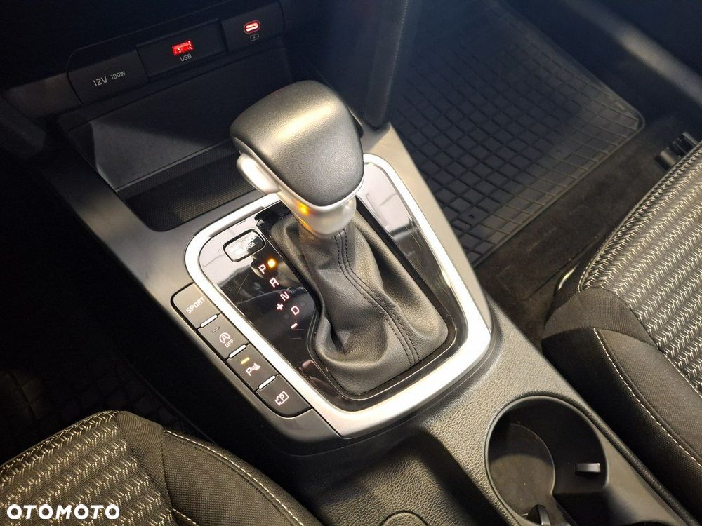 Kia Ceed 1.5 T-GDI M DCT - 17