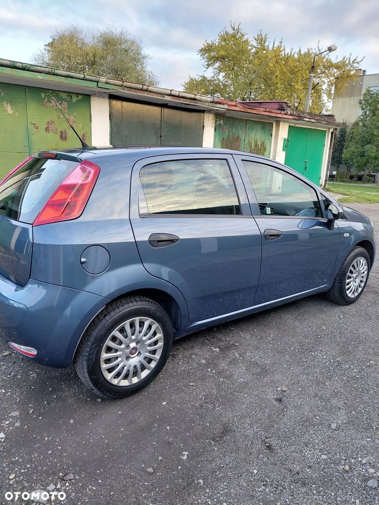 Fiat Punto 1.4 Easy S&S - 5