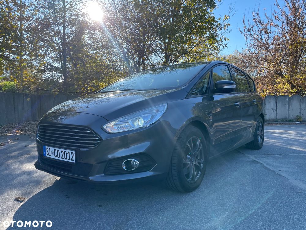 Ford S-Max