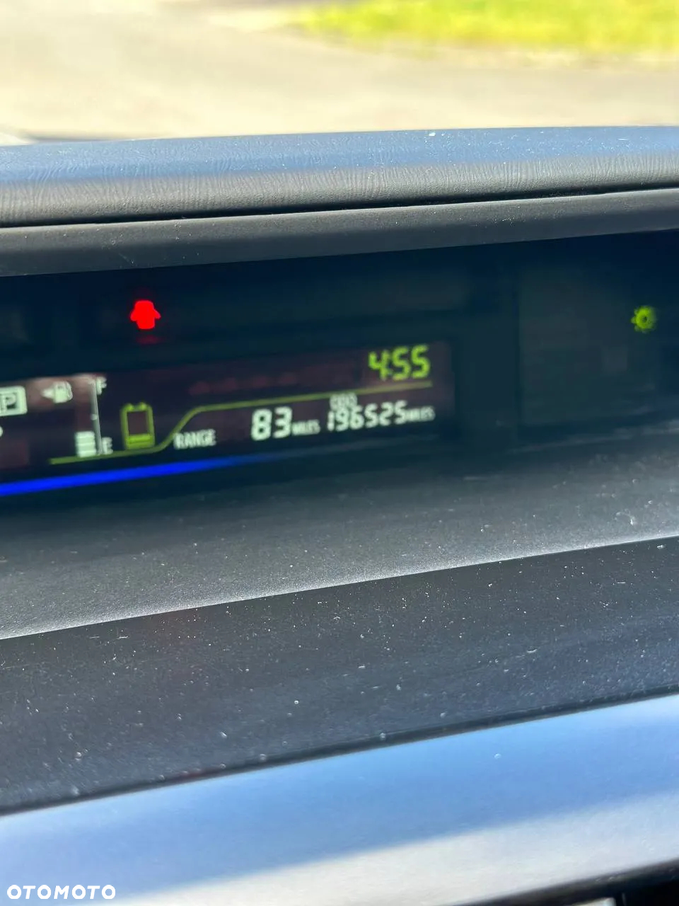 Toyota Prius+ (Hybrid) - 17