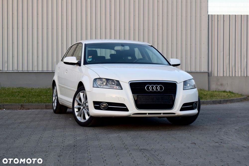 Audi A3 Sportback 1.6 S line Sportpaket plus - 6