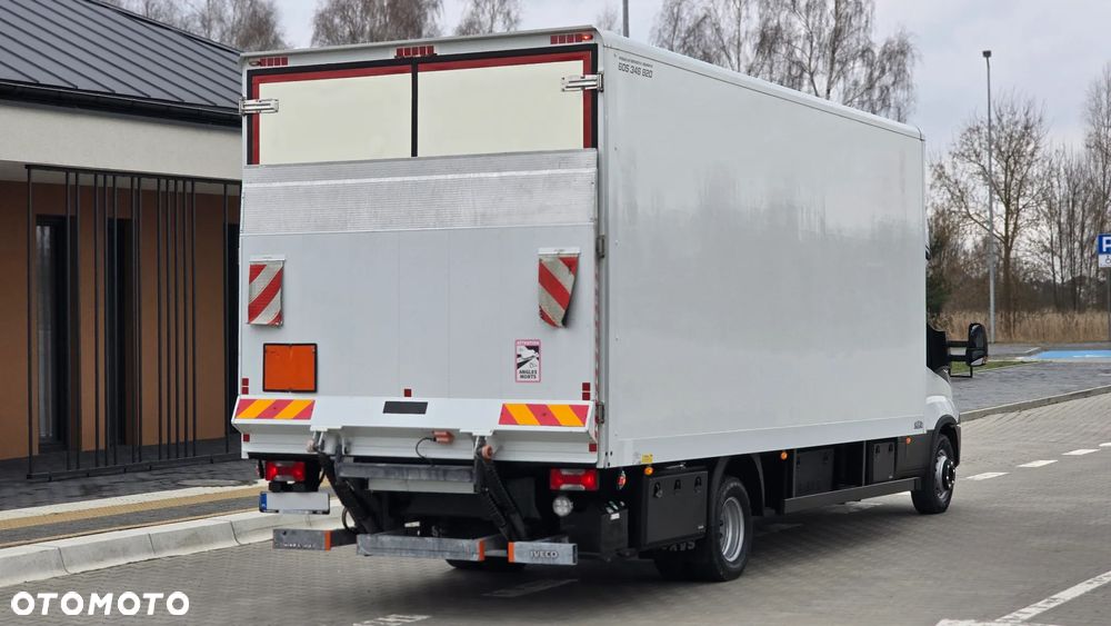 Iveco IVECO DAILY 72C18 3.0 180KM DMC 7200 ❗❗ KONTENER 15 PALET / OTWIERANY BOK / ZABUDOWA SAXAS / WINDA DHOLLANDIA 1000KG / NOWY TACHOGRAF / HI-MATIC / ZAWIESZENIE PNEUMATYCZNE AIR-PRO / RADAR  / ADR / SERWIS ASO / KABINA SYPIALNIA / ROZSTAW OSI 5.10 / ŁADOWNOŚĆ 3200KG / LAWETA / CHŁODNIA / RAMA❗❗ JAK NOWY❗❗ - 3
