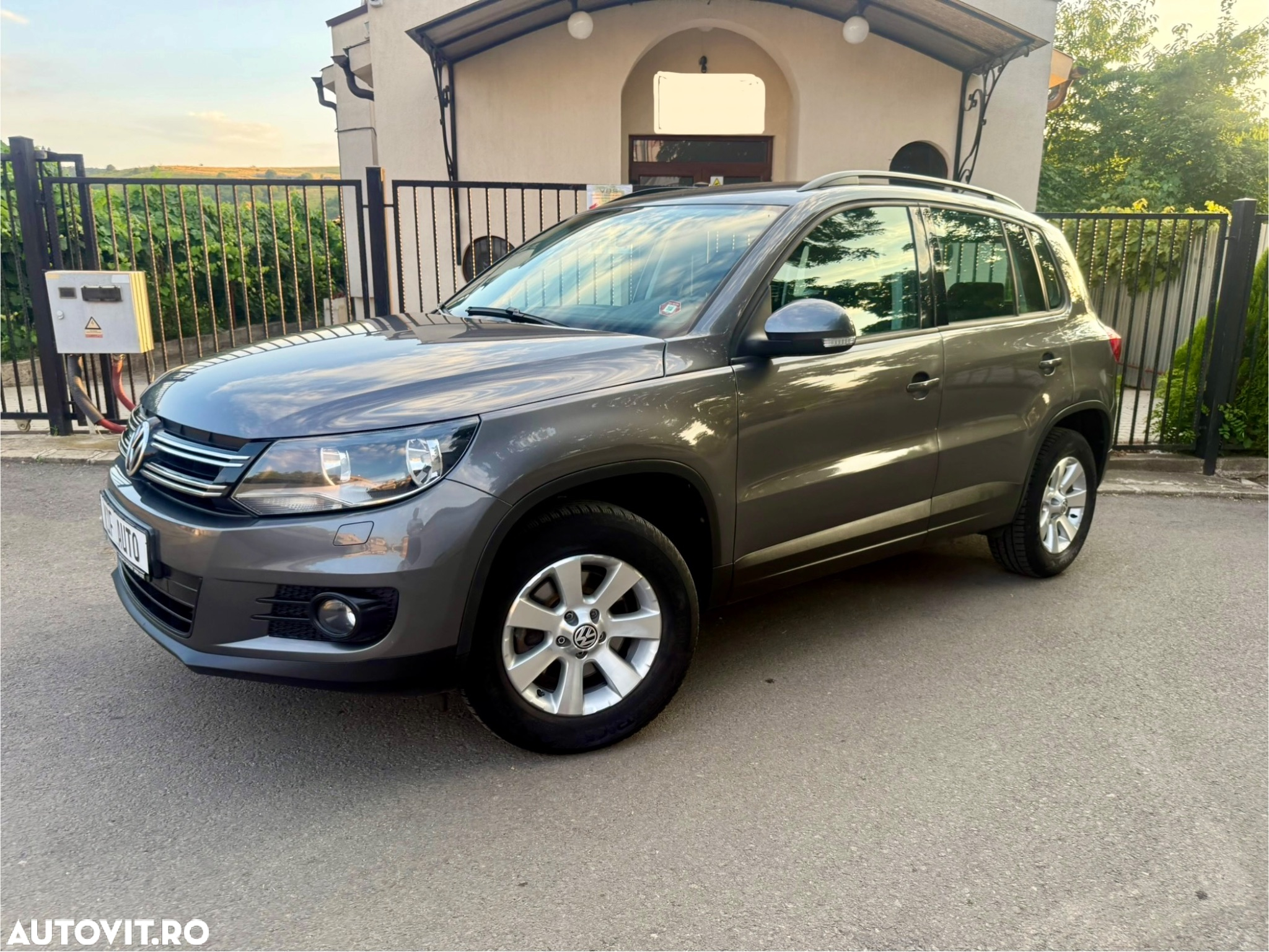 Volkswagen Tiguan 1.4 TSI BlueMotion Technology Sport & Style - 35