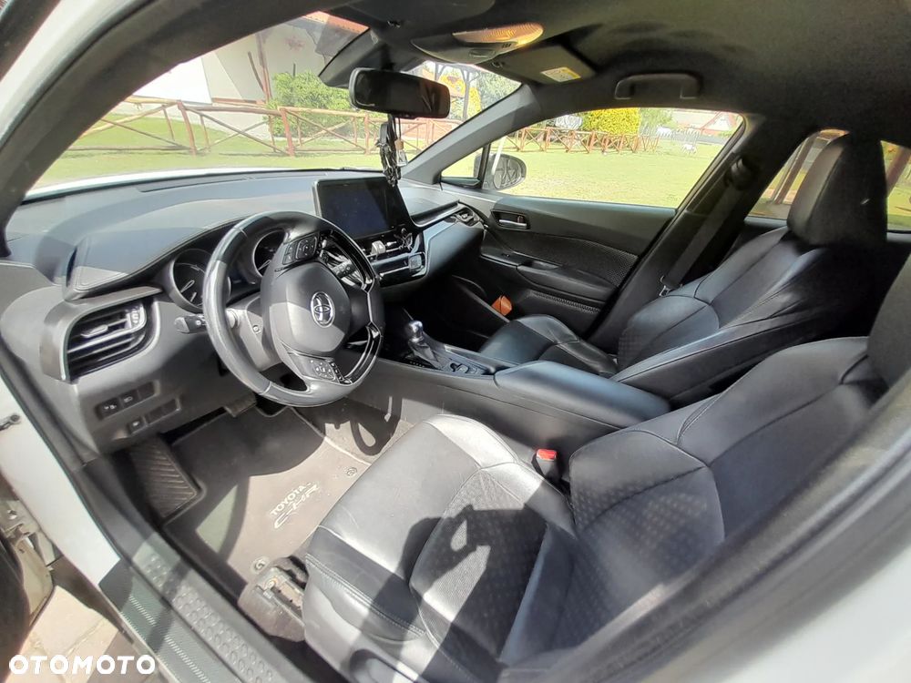 Toyota C-HR - 6
