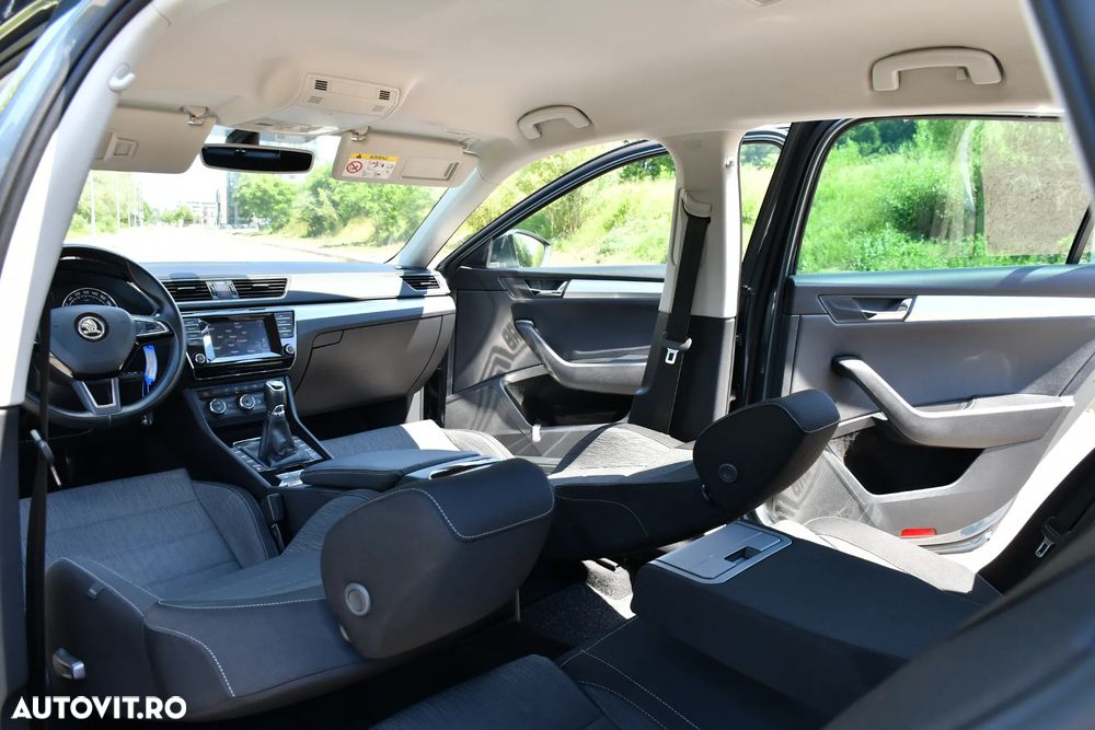 Skoda Superb 1.6 TDI Ambition - 23