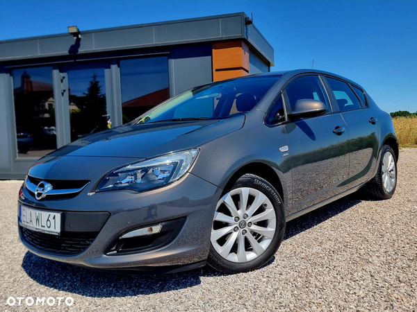 Opel Astra IV 1.4 T Active
