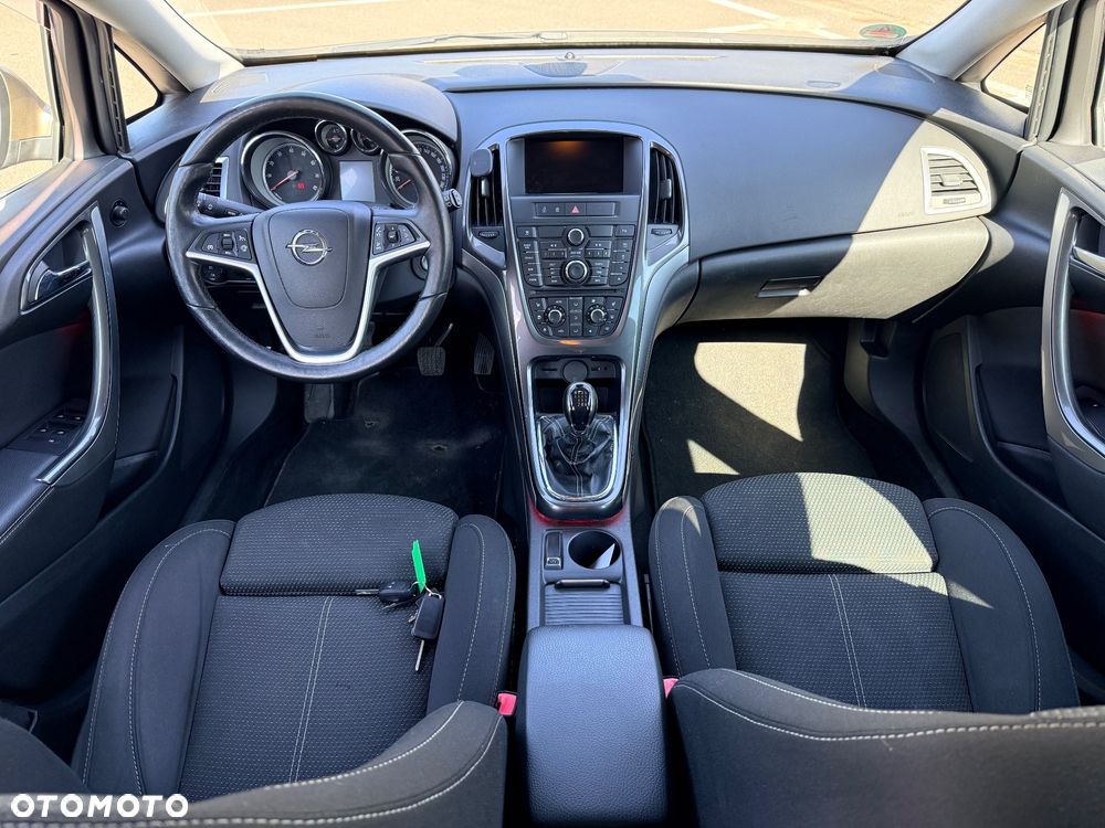 Opel Astra 1.6 SIDI Turbo ecoFLEX Start/Stop Innovation - 23